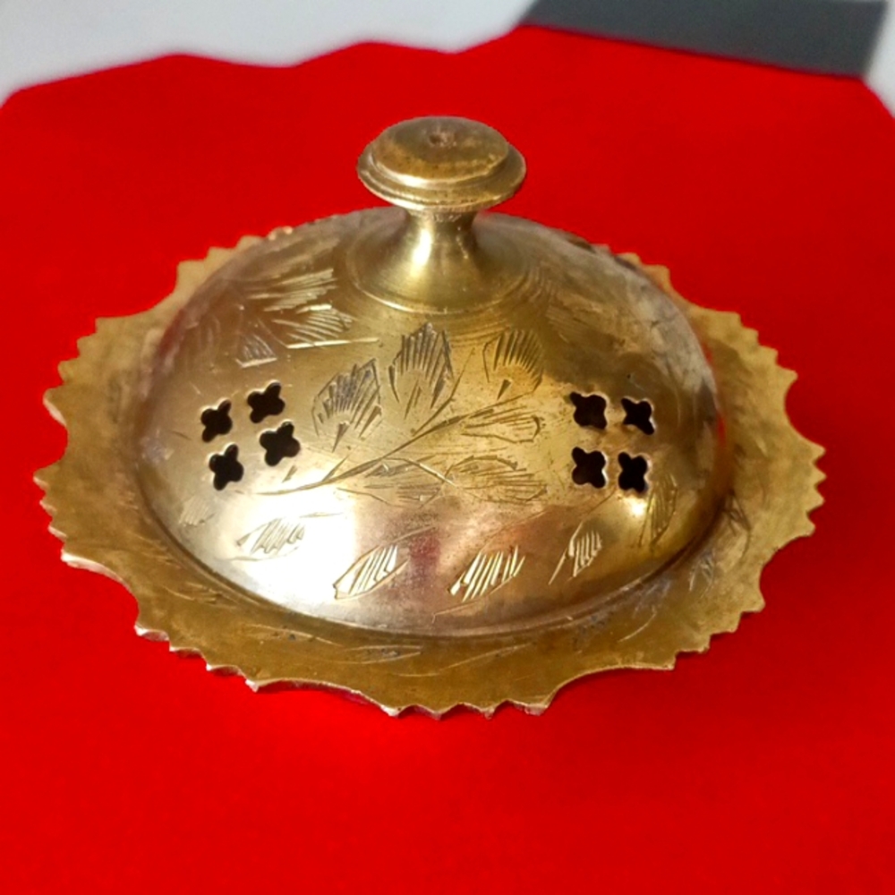Vintage Brass Incense Burner - Picture 4 of 6